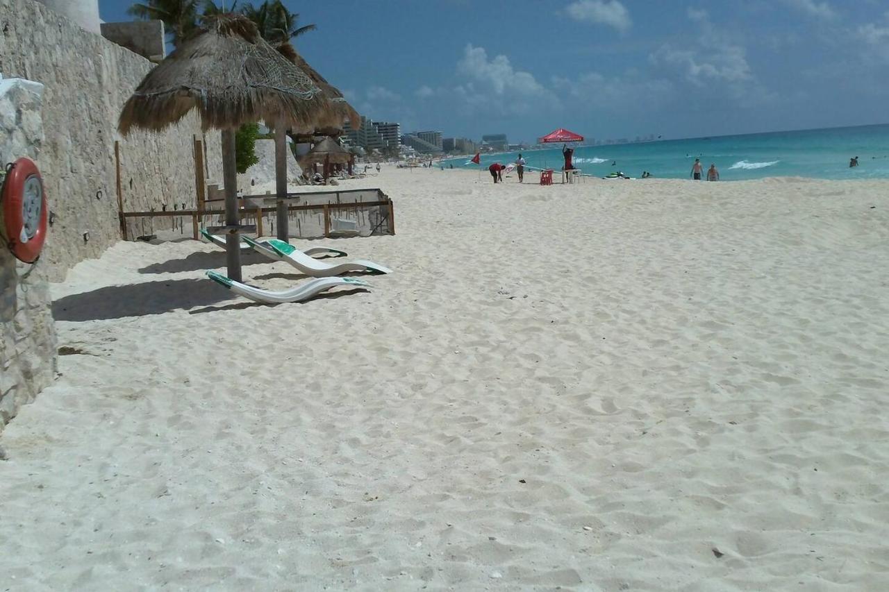 Ocean Front Suite, balcony, kitchen. Cancún Exterior foto